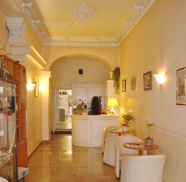 Auberge Gaglioti Luxemburgo Exterior foto