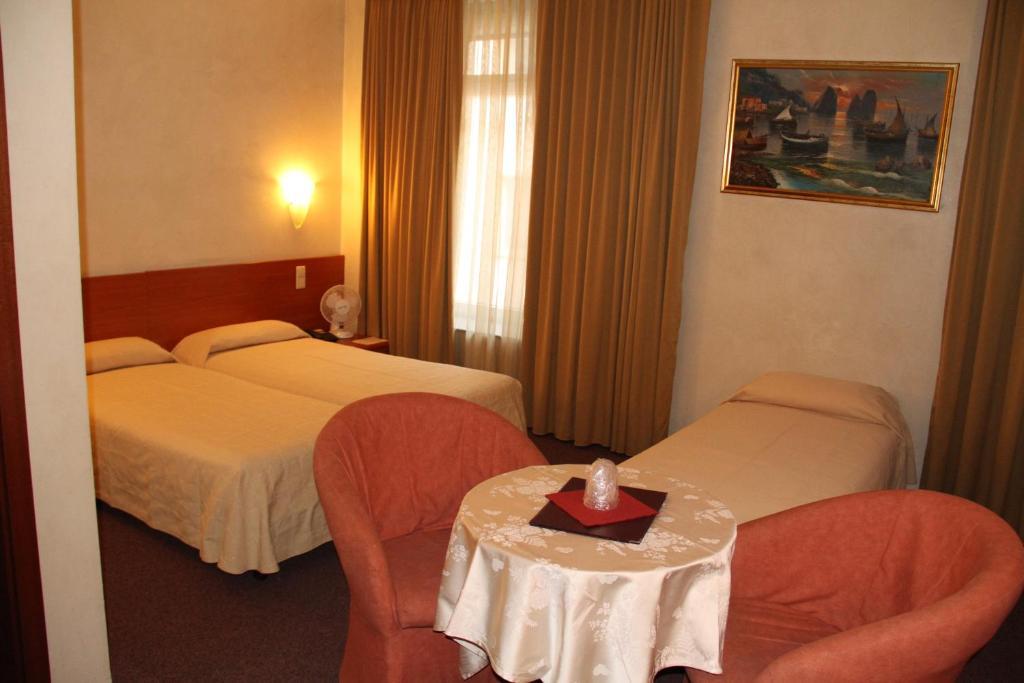 Auberge Gaglioti Luxemburgo Quarto foto
